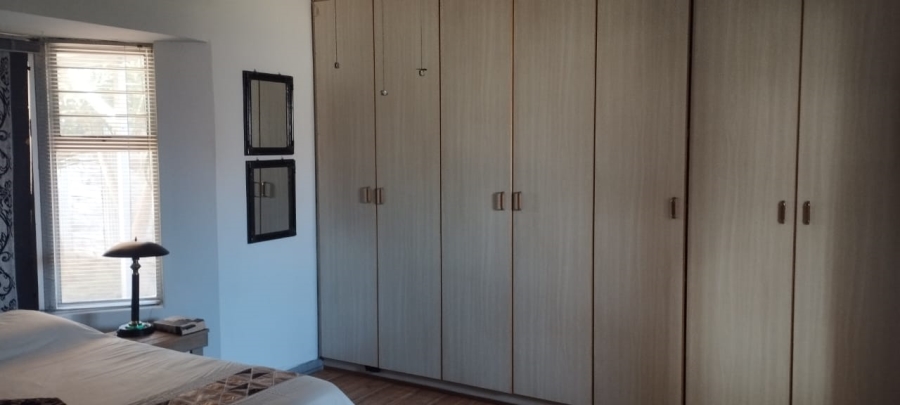 4 Bedroom Property for Sale in Noorsekloof Eastern Cape